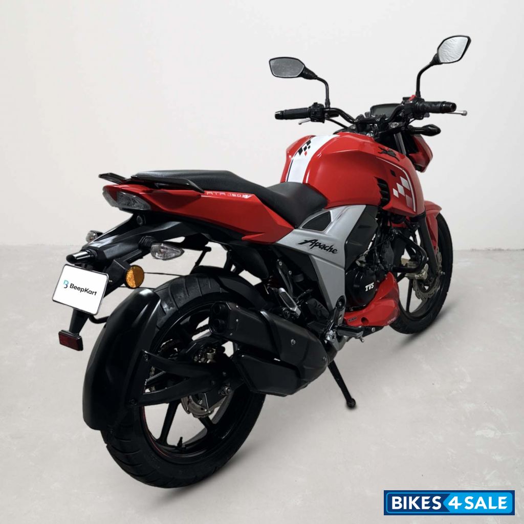 TVS Apache RTR 160 4V