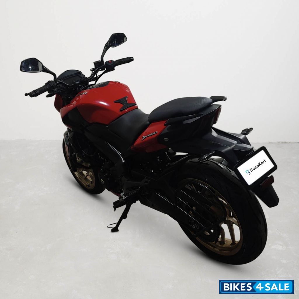 Bajaj Dominar 400