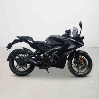 Bajaj Pulsar RS 200