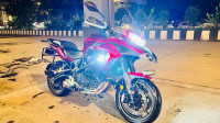 Red Benelli TRK 502