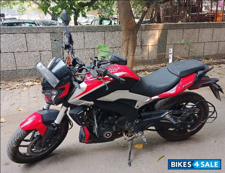 Bajaj Dominar 250 2022