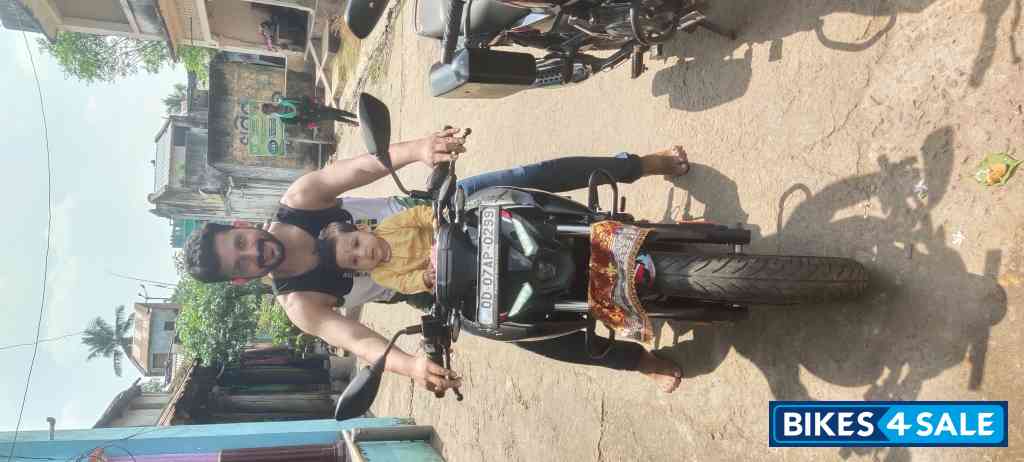 Bajaj Pulsar N250 Dual Channel ABS