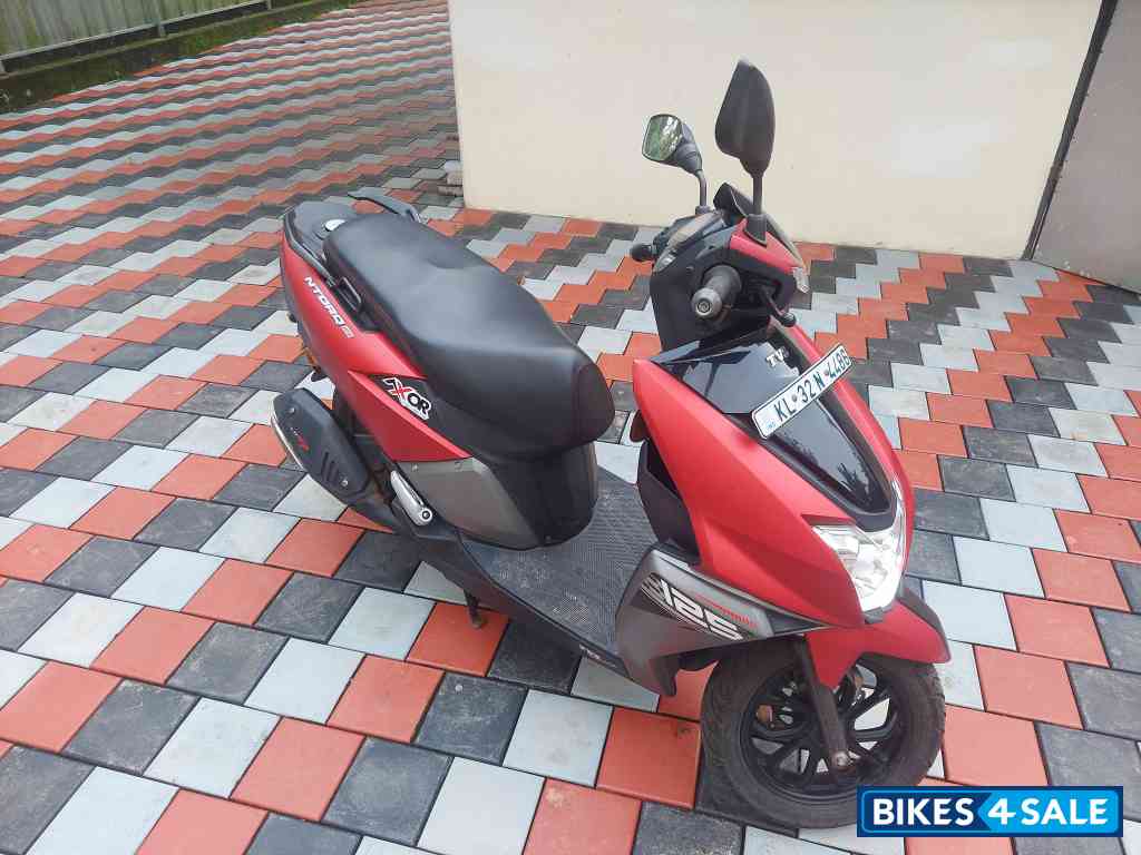 Red TVS NTORQ 125