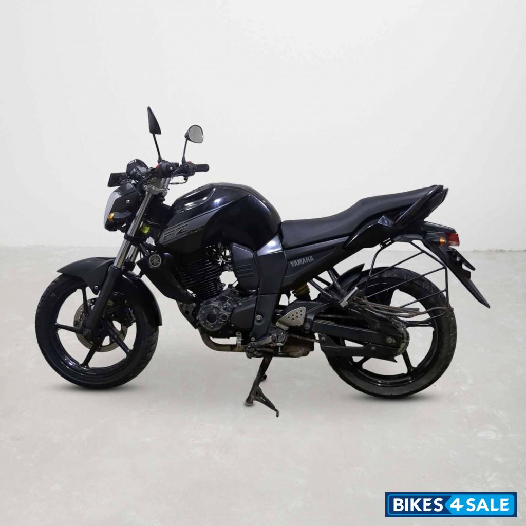 Yamaha FZ16