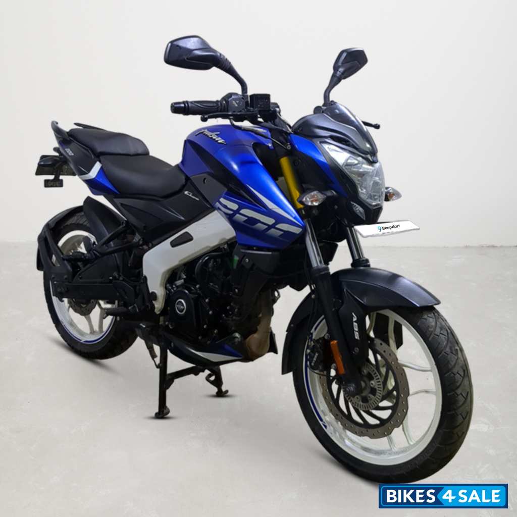 Bajaj Pulsar NS200