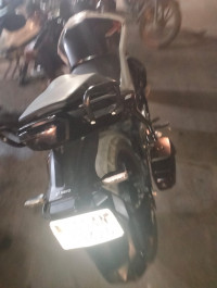 White And Black Hero Xtreme 160R