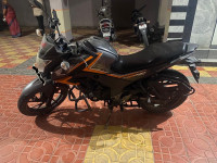 Honda CB Hornet 160R