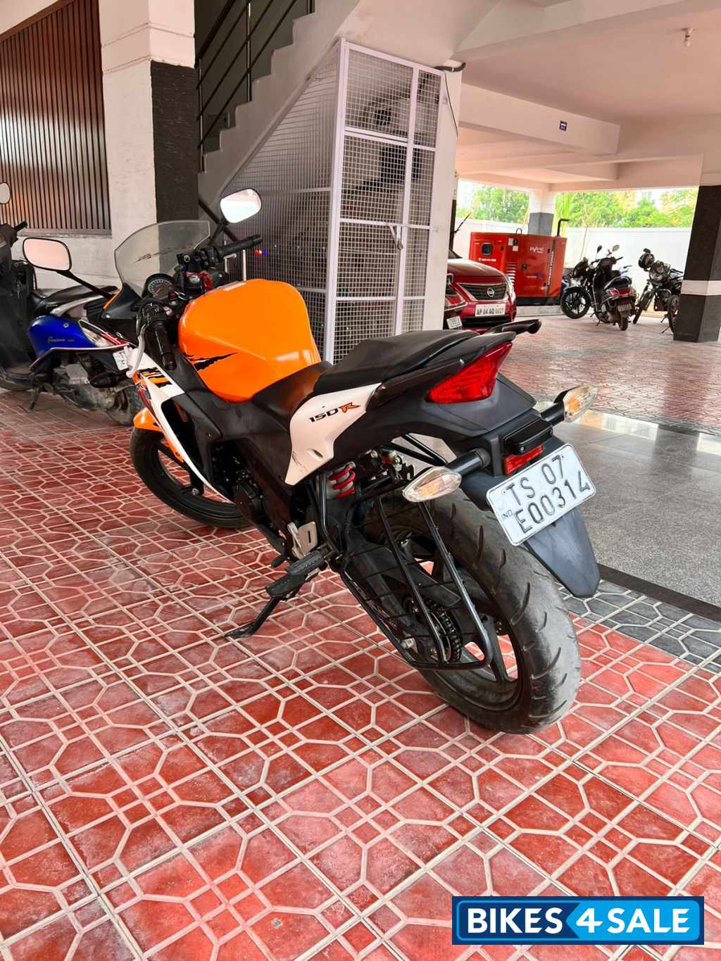 Honda CBR 150R