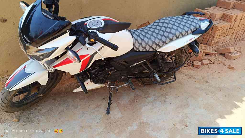 TVS Apache RTR 160