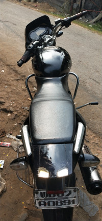 Bajaj Pulsar P150 Twin Disc Split Seat