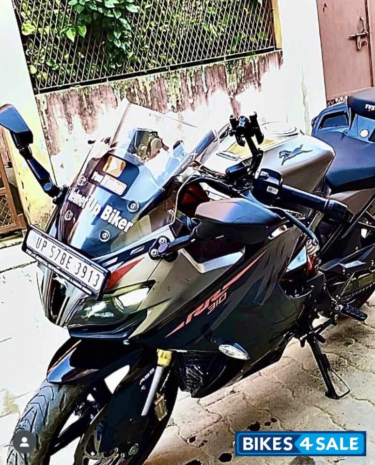 Titanium Black TVS Apache RR 310