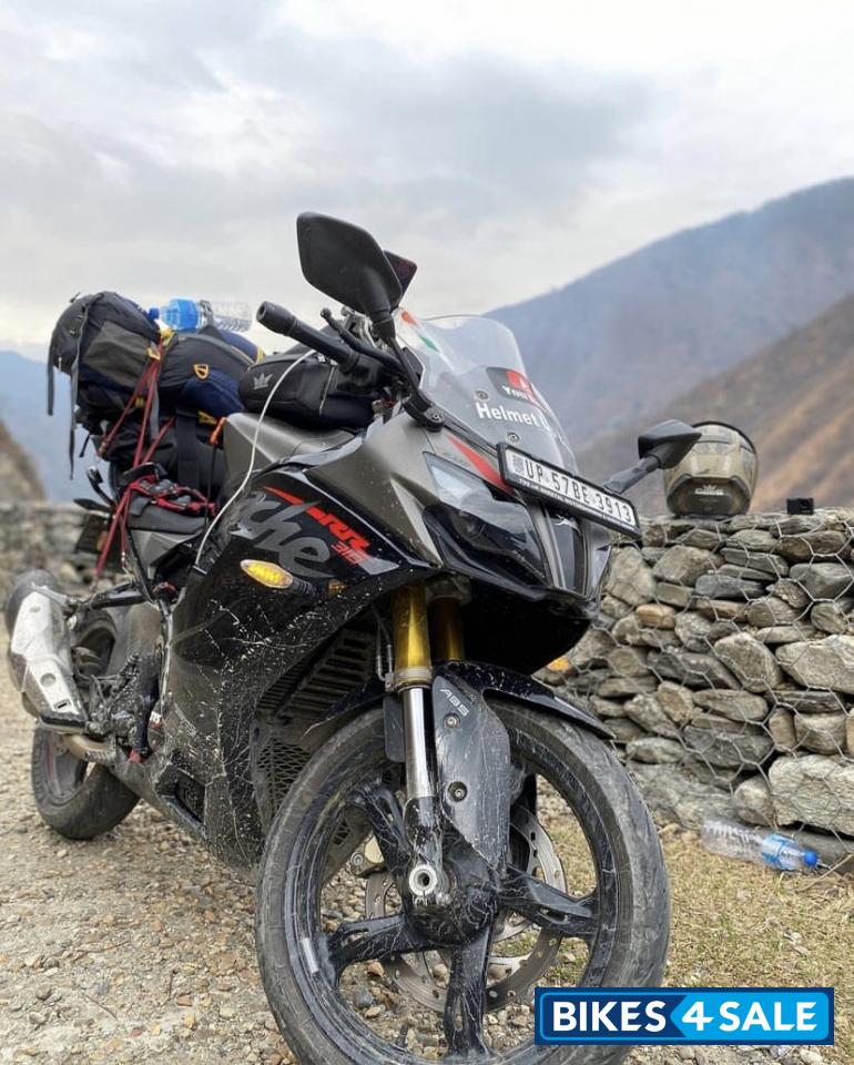 Titanium Black TVS Apache RR 310