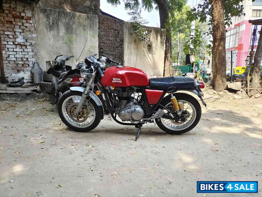 Red Royal Enfield Continental GT 535