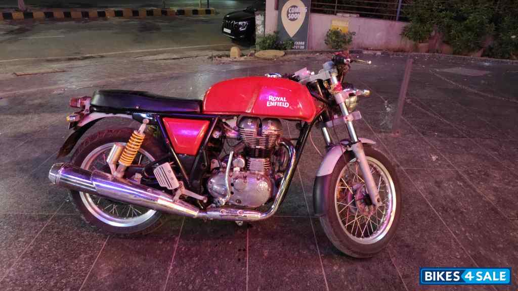 Red Royal Enfield Continental GT 535