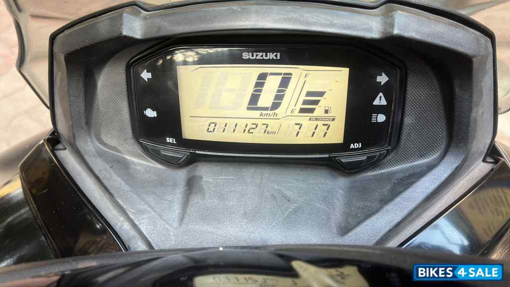 Black Suzuki Burgman Street BS6