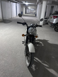 Ash White Royal Enfield Classic 350