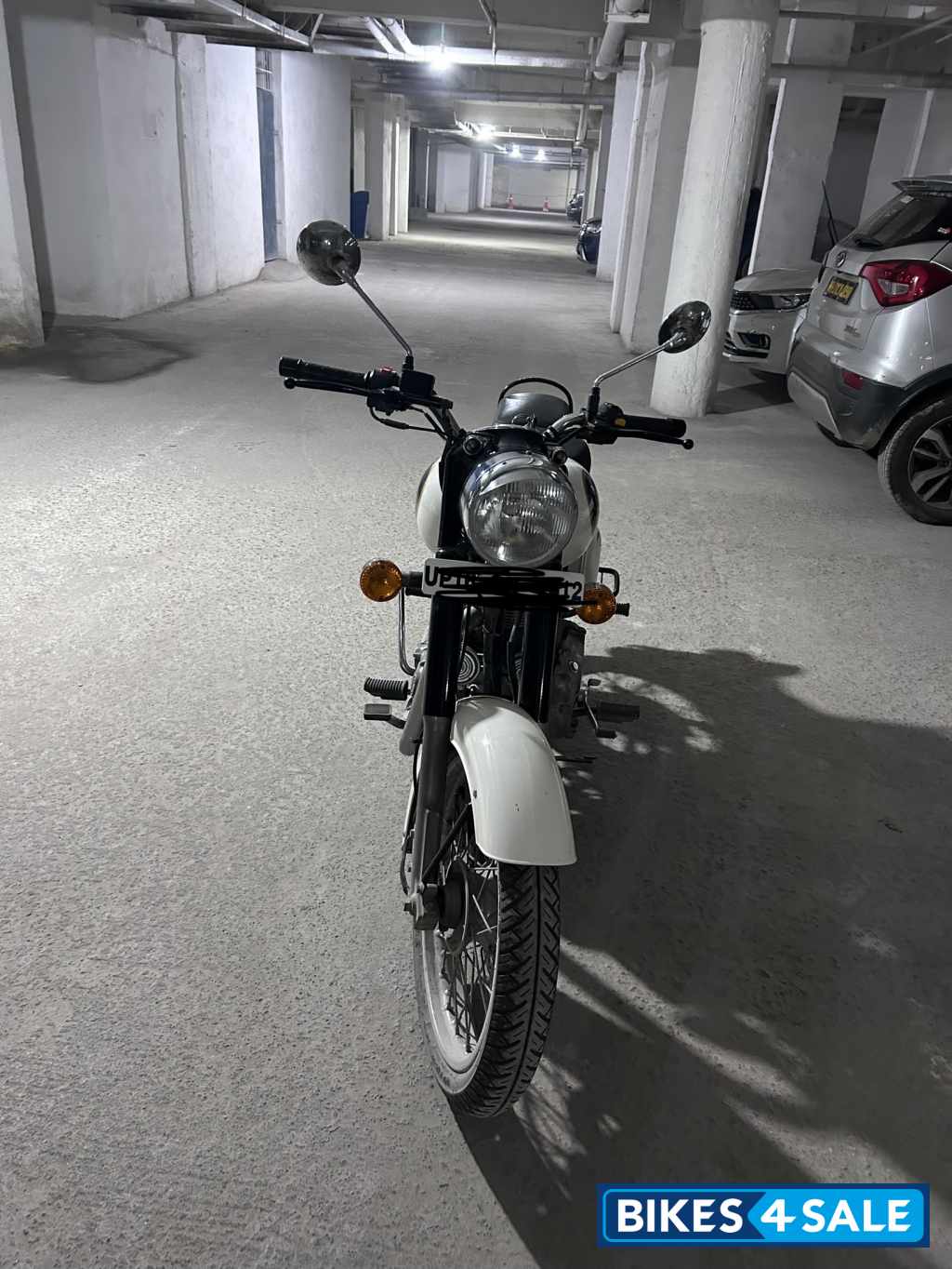 Ash White Royal Enfield Classic 350