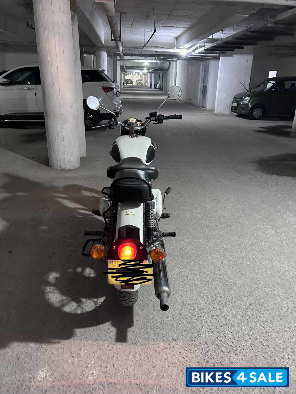 Ash White Royal Enfield Classic 350