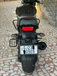 Mate Black Yamaha FZ-X