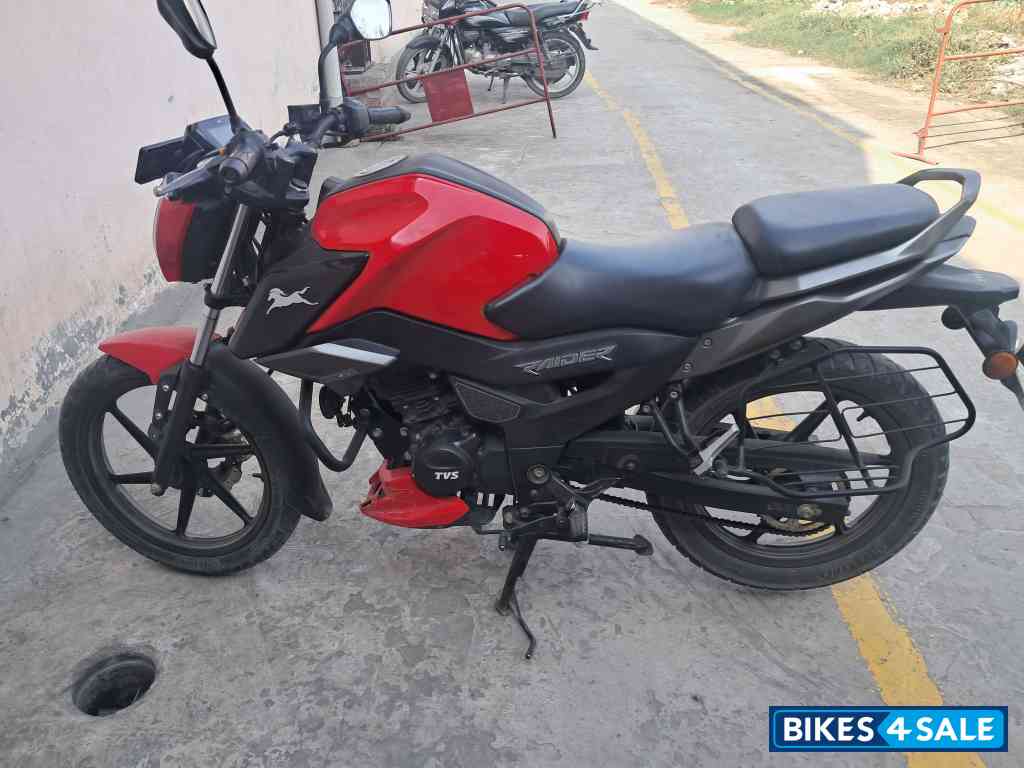 TVS Raider 125