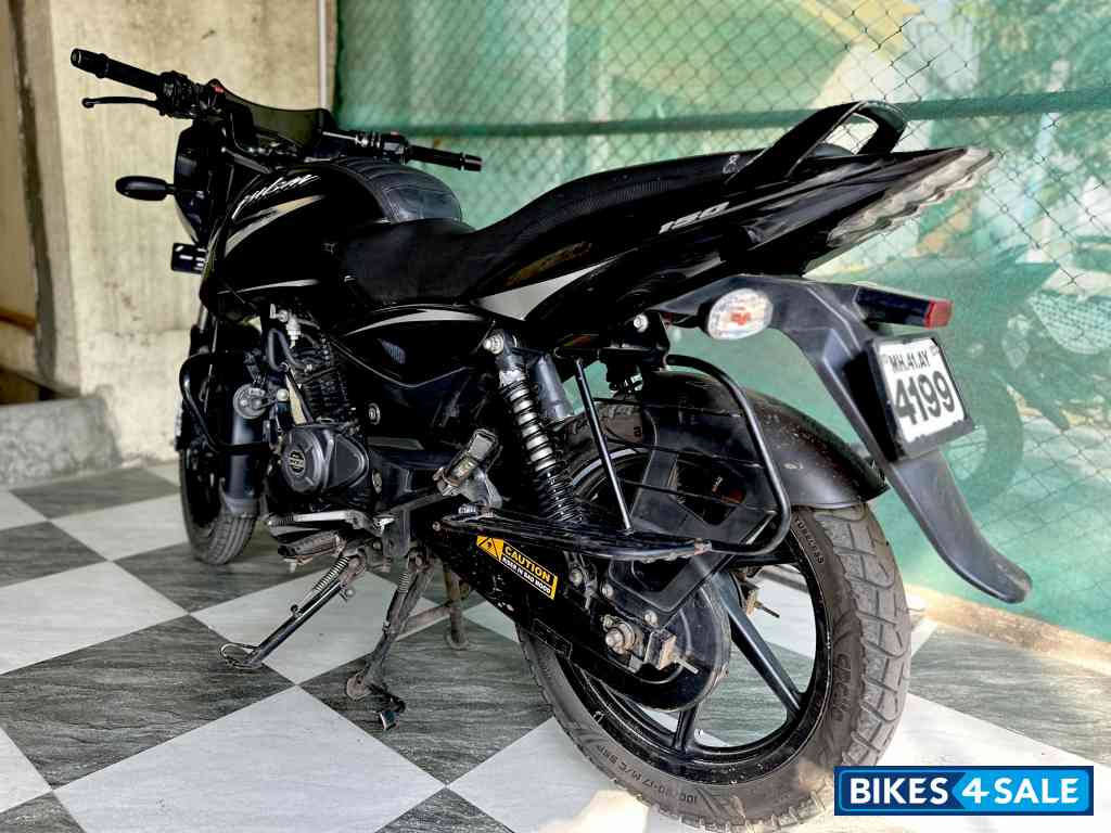 Black-chrome Bajaj Pulsar 150 DTSi