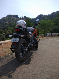 Special Edition Orange Honda CB Hornet 160R