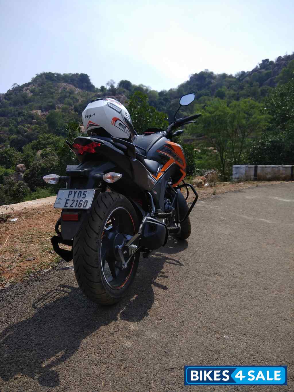 Special Edition Orange Honda CB Hornet 160R