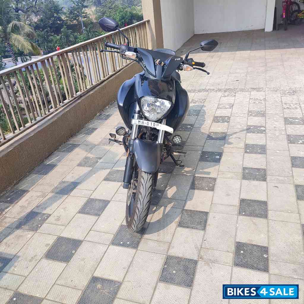 Black Suzuki Intruder 150 BS6