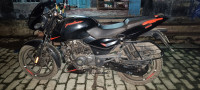Neon Bajaj Pulsar 125 Split Seat