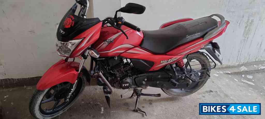 TVS Victor TVS Victor