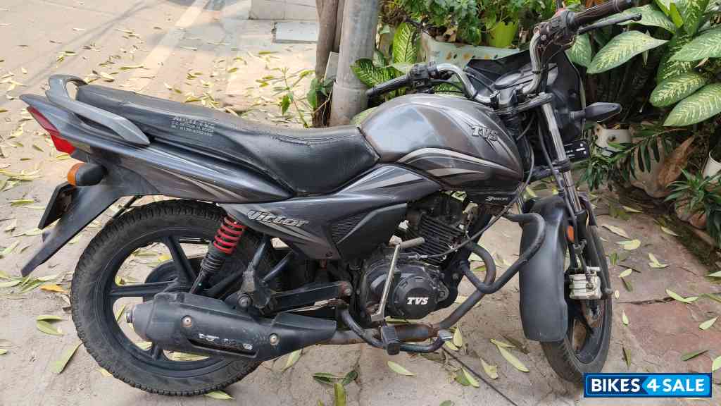 TVS Victor
