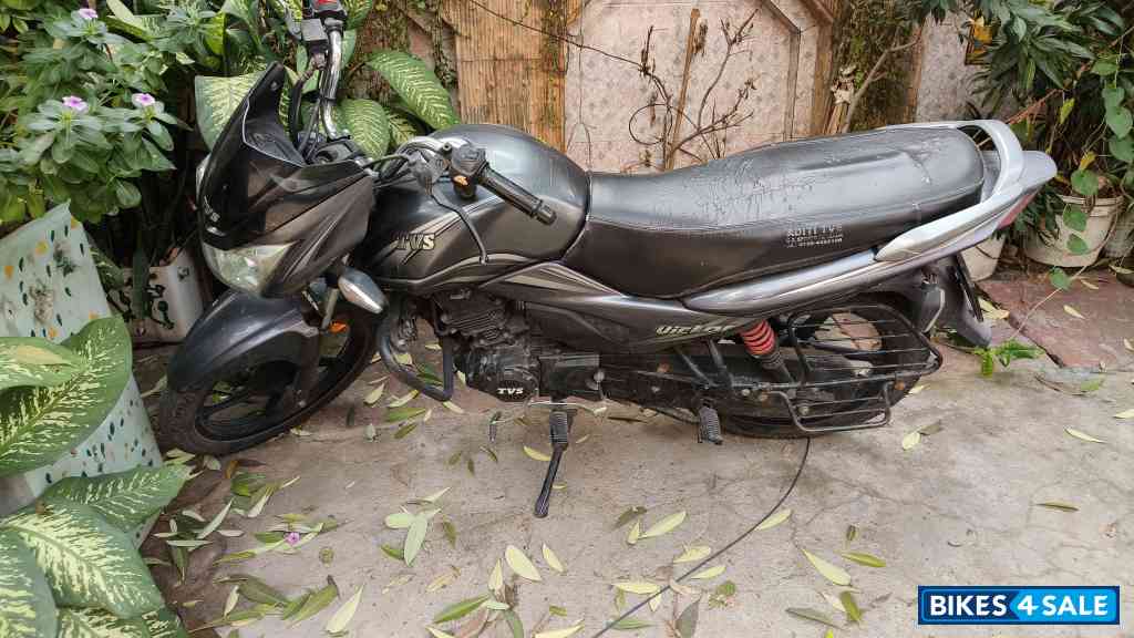 TVS Victor