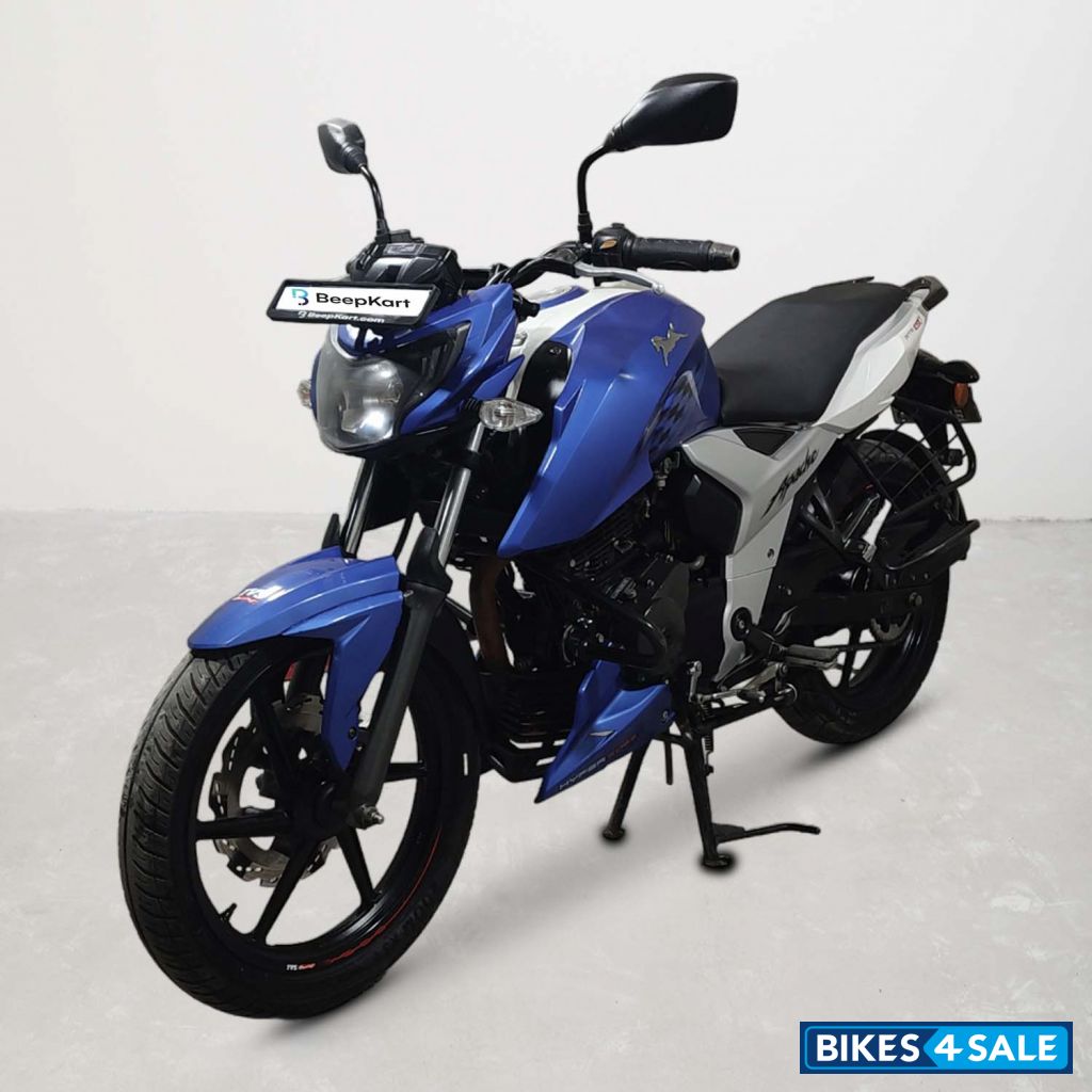 TVS Apache RTR 160 4V