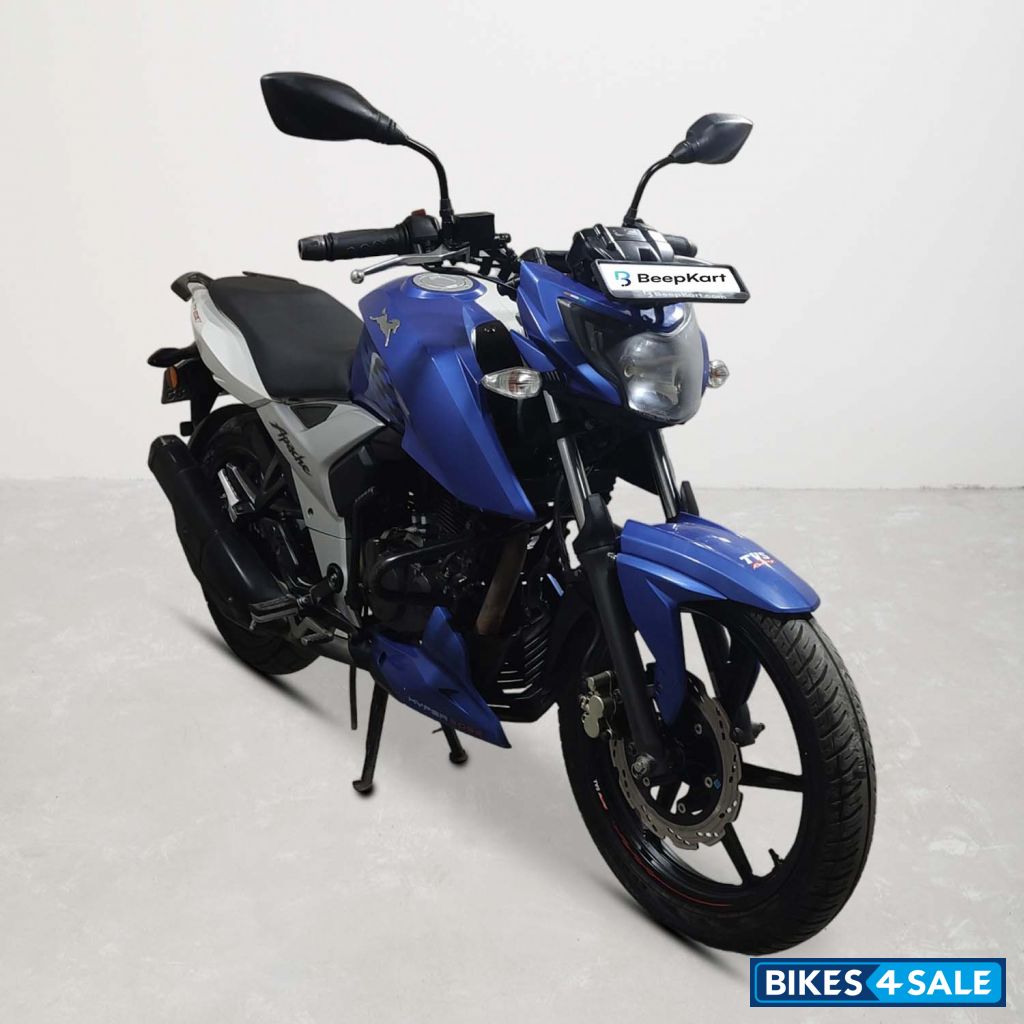 TVS Apache RTR 160 4V