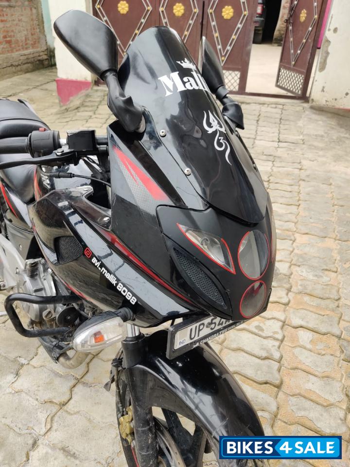 Bajaj Pulsar 220F