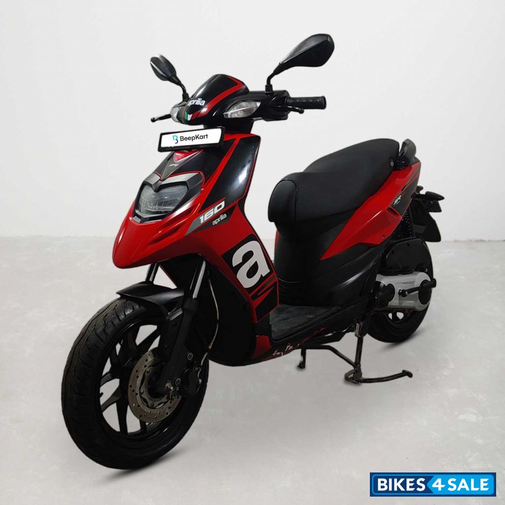 Aprilia SR 160 Std ABS