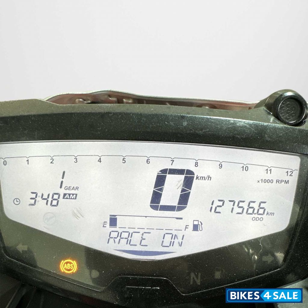 TVS Apache RTR 200 4V