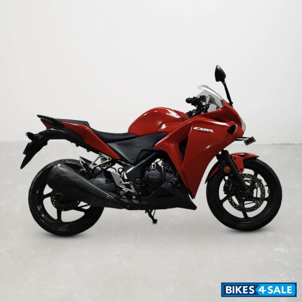 Honda CBR 250R