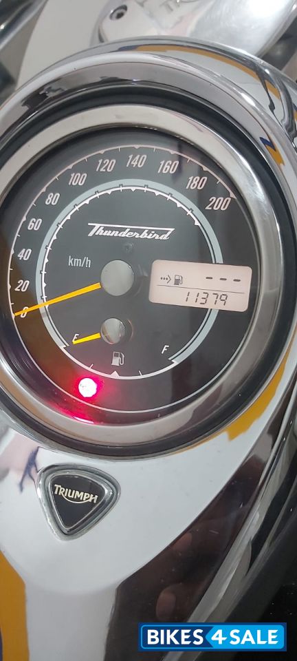 Phan Black Triumph Thunderbird LT Phan Black Triumph Thunderbird LT