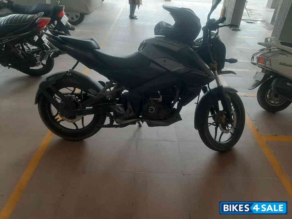 Bajaj Pulsar NS 160