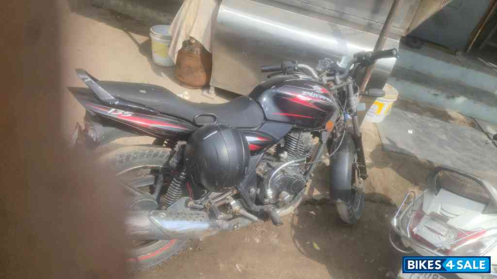 Bajaj Discover DTSi 135