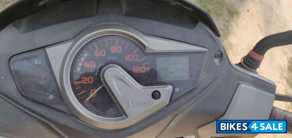 Matt Vernier Grey Hero Maestro Edge