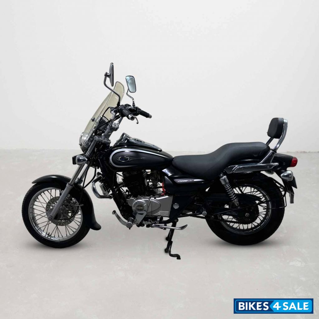 Bajaj Avenger Cruise 220