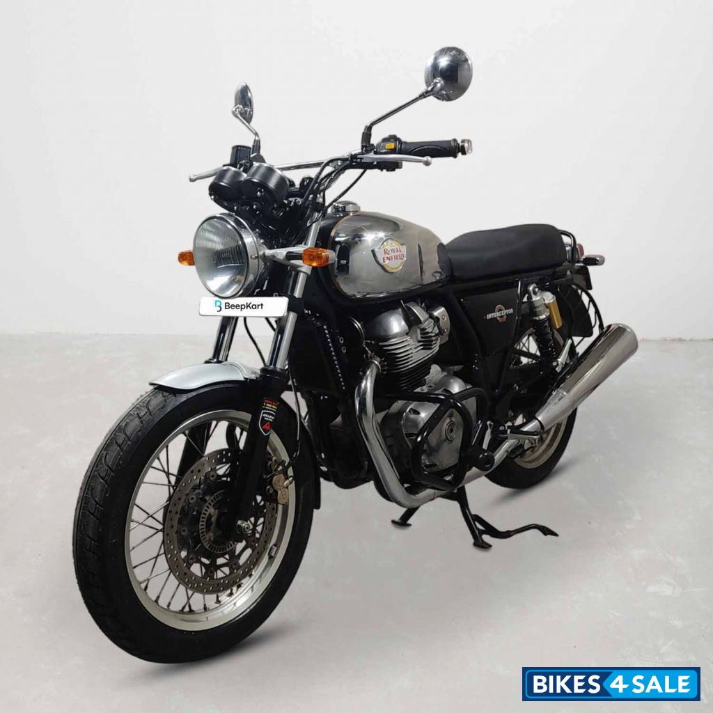 Royal Enfield Interceptor 650 Twin