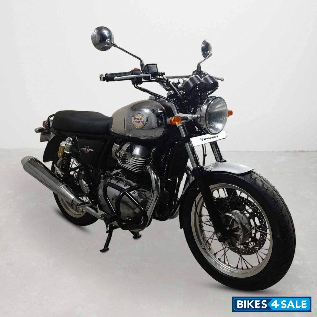 Royal Enfield Interceptor 650 Twin