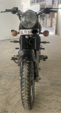 Black Royal Enfield Classic 350