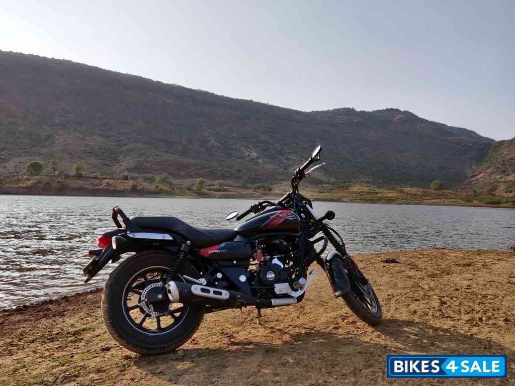 Black And Red Bajaj Avenger Street 220