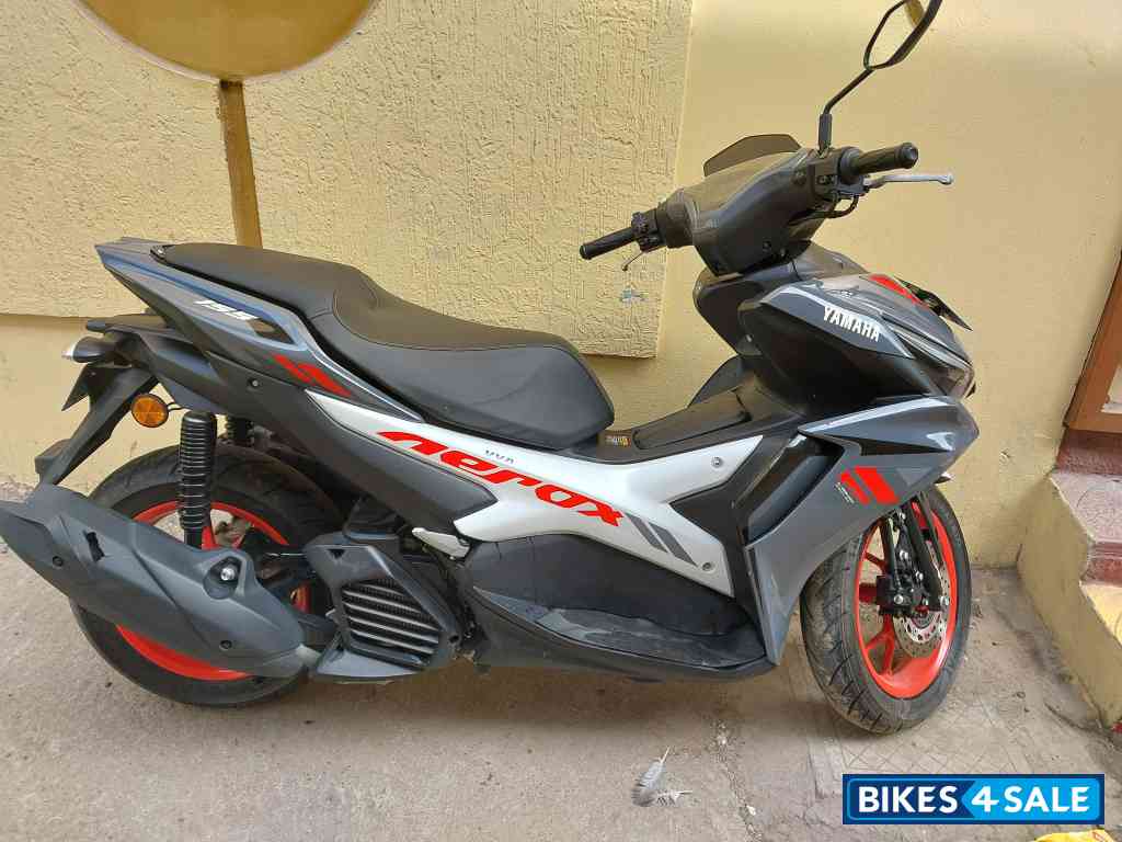Grey Yamaha Aerox 155