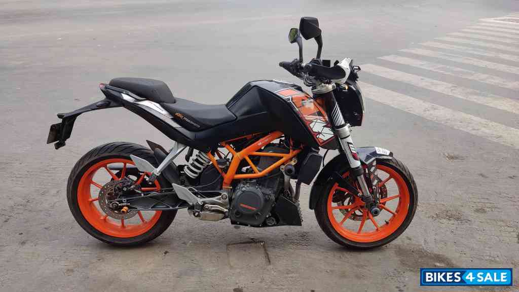 KTM Duke 390