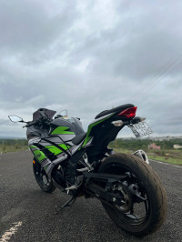 Ebony Black Kawasaki Ninja 300 BS6 2022